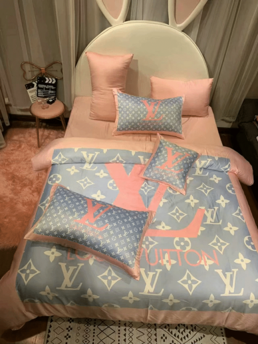 Lv Luxury Brand Lv Type 101 Bedding Sets Quilt Sets