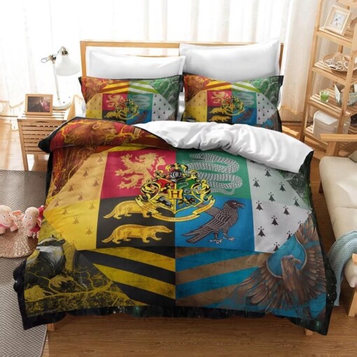 Harry Potter Gryffindor Slytherin Ravenclaw And Hufflepuff 29 Duvet Cover