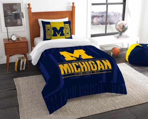 Michigan Wolverines Bedding Sets 8211 1 Duvet Cover 038 2
