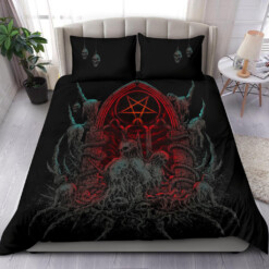 Satanic Skull Impaled Skeleton Inverted Flame Pentagram Shrine 3 Piece Duvet Set Color Version