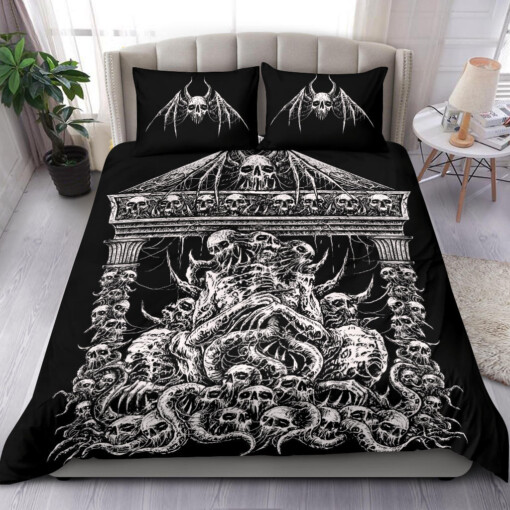 Skull Skeleton Bat Wing Skull 3 Piece Duvet Set Black And White