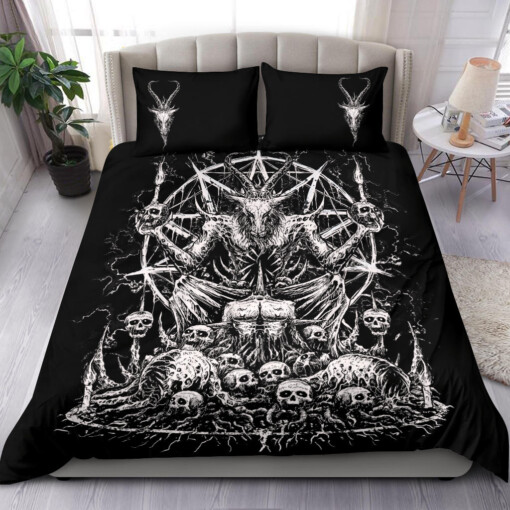 Skull Skeleton Satanic Goat Eternal Impaled Torment Skull Candle Trophy 3 Piece Duvet Set All Black And White Version