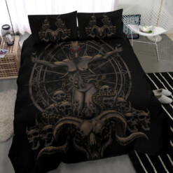 Satanic Skull Demon Goat Woman With Serpents 3 Piece Duvet Set Red Eye Rust Version