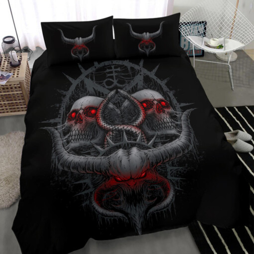 Skull Satanic Demon Horn With Serpents Color Version 3 Piece Duvet Set
