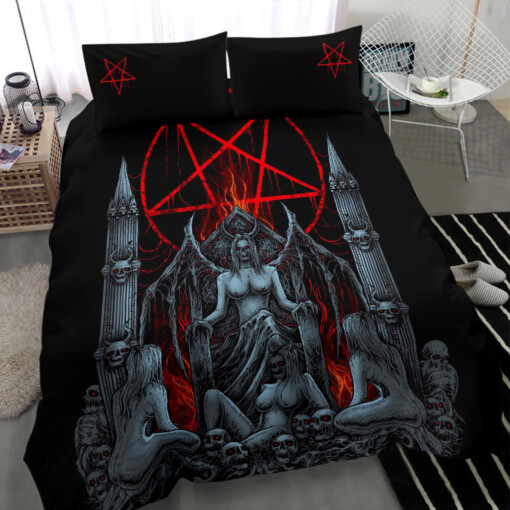 Skull Satanic Pentagram Flame Lust Throne 3 Piece Duvet Set Color Version