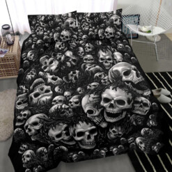 Silver Skull Pile 3 Piece Duvet Set