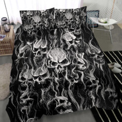 Smoke Skull 3 piece Duvet Set Black And White