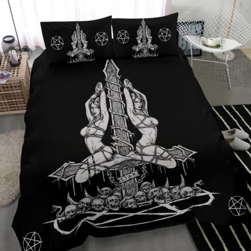 Skull Satanic Pentagram Serpent Inverted Cross Been Caught Lying Part 2 Labeled A Liar 3 Piece Duvet Set Black And White