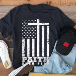 America Pride Us Flag Faith Over Fear Prayer Jesus Christian T-Shirt - Dream Art Europa