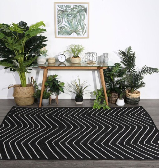 Artisan Natural Chevron Black Limited Edition Rug