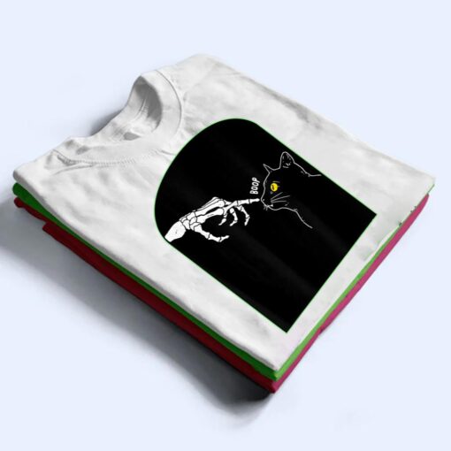 Black Cat Yellow Eyes Skeleton Hand Boop Halloween Costumes T Shirt