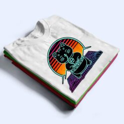 Cat Tshirt, Cute Cat Tee, Cat Lover Shirt, Retrowave Cat T Shirt - Dream Art Europa