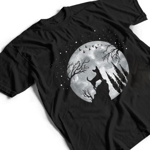 Chihuahua Dog Full Moon At Night - Dog Breed Chihuahua T Shirt