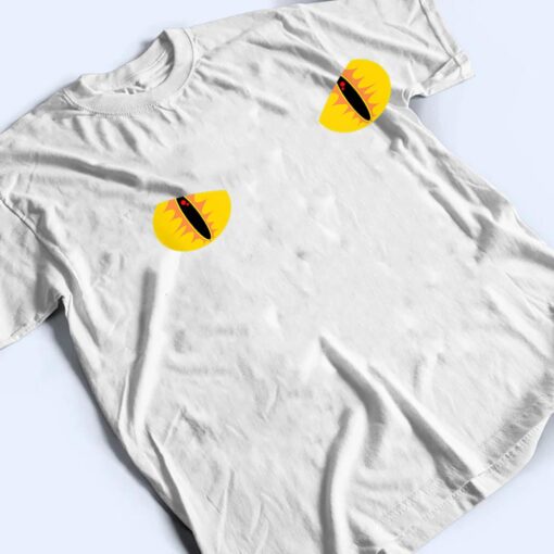 Creepy Halloween Cat Eyes Bringing Loving cats to Halloween T Shirt