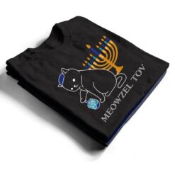 Meowzel Tov Cute Cat Mazel Tov Menorah Funny Hanukkah T Shirt - Dream Art Europa