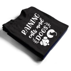 Raining Cats And Dogs Funny T Shirt - Dream Art Europa