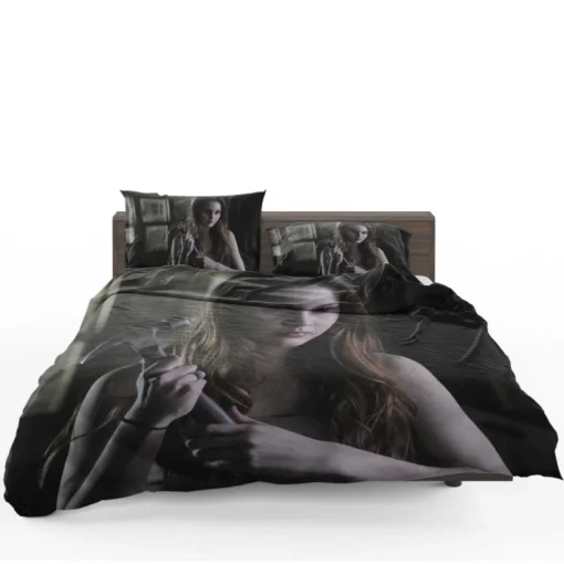 Haunt Movie Liana Liberato Bedding Set